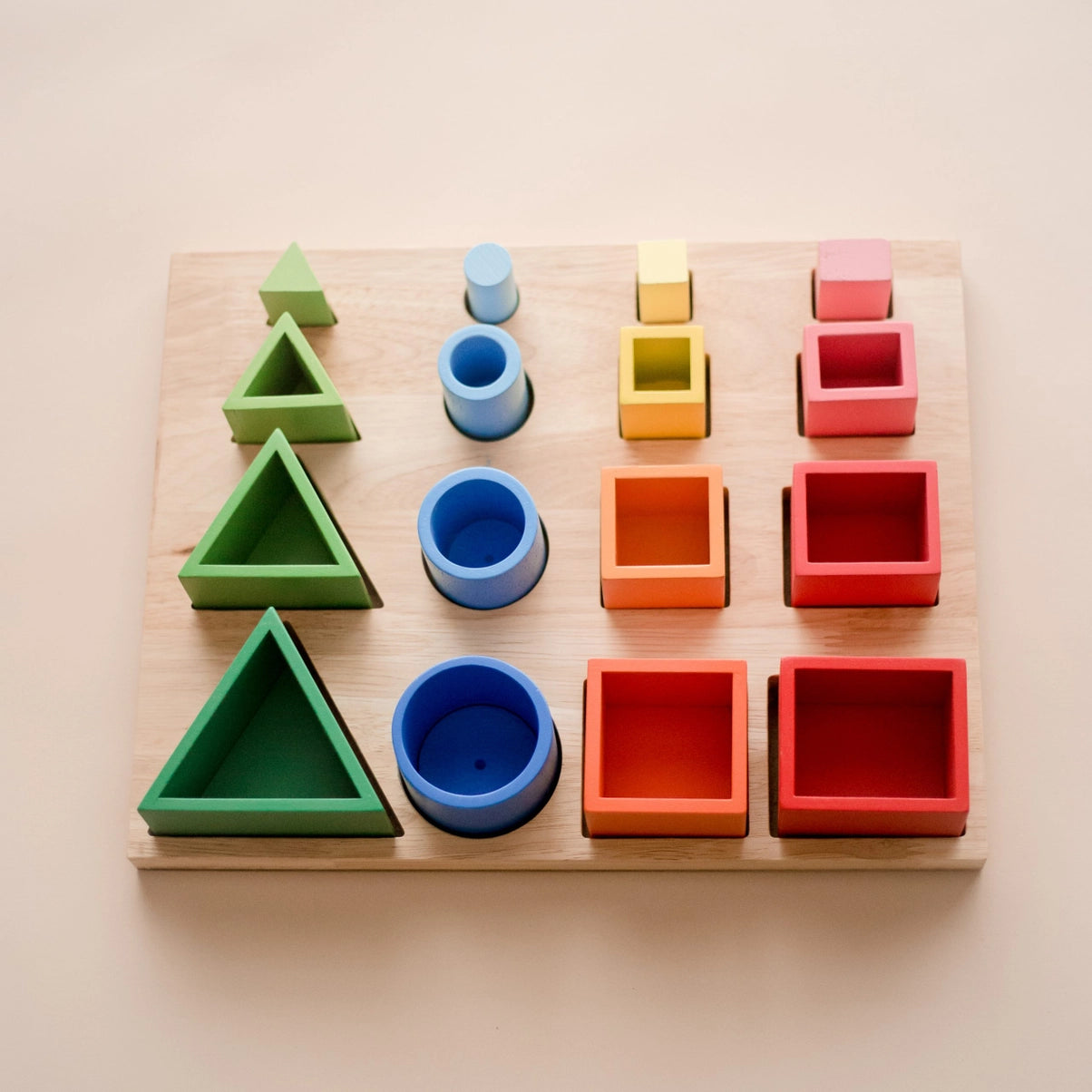 Q Toys: 3D Sorting and Nesting Board