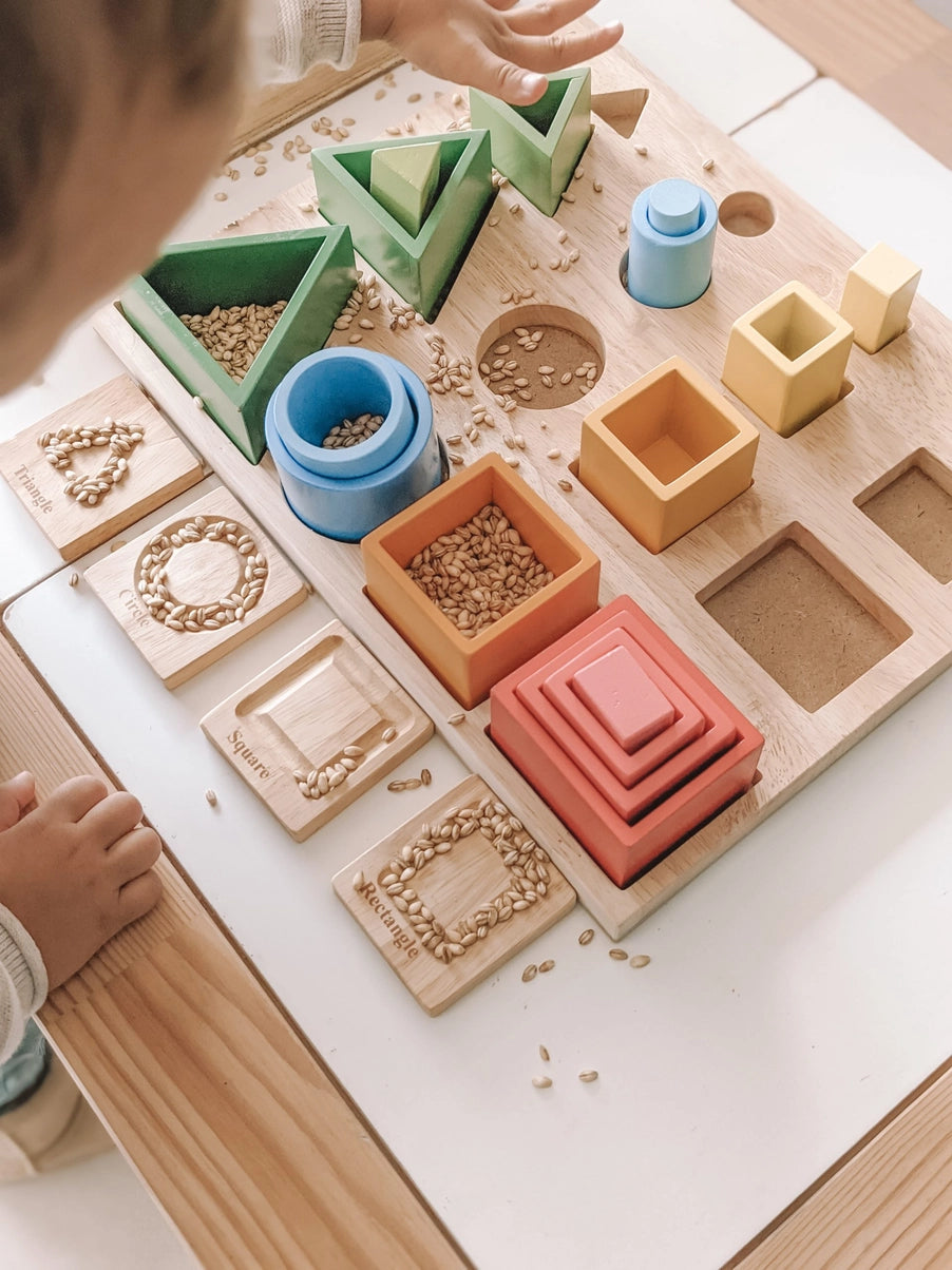 Q Toys: 3D Sorting and Nesting Board